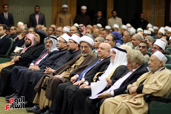 صور مؤتمر يعقده الأزهر بمشاركة جامعة الدول العربي (9)
