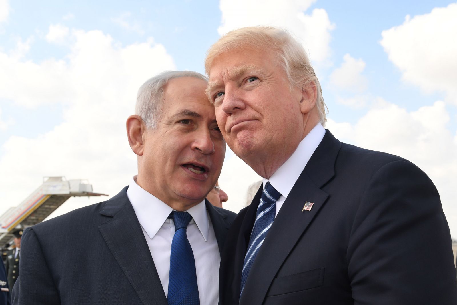 ترامب منح نتنياهو انتصاراً بلا معركة بإعلان القدس عاصمة إسرائيل