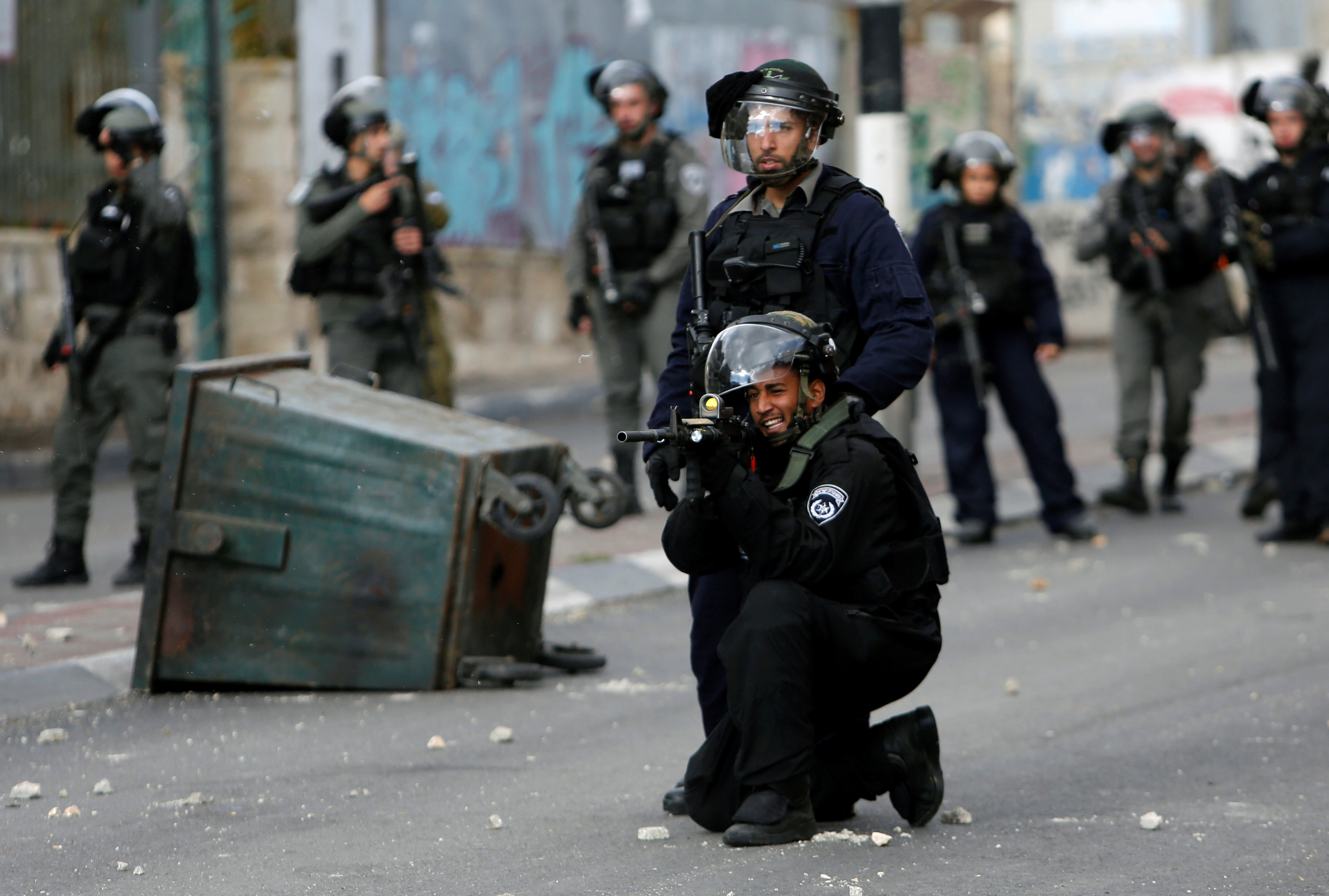 عنف الاحتلال ضد الفلسطينيون
