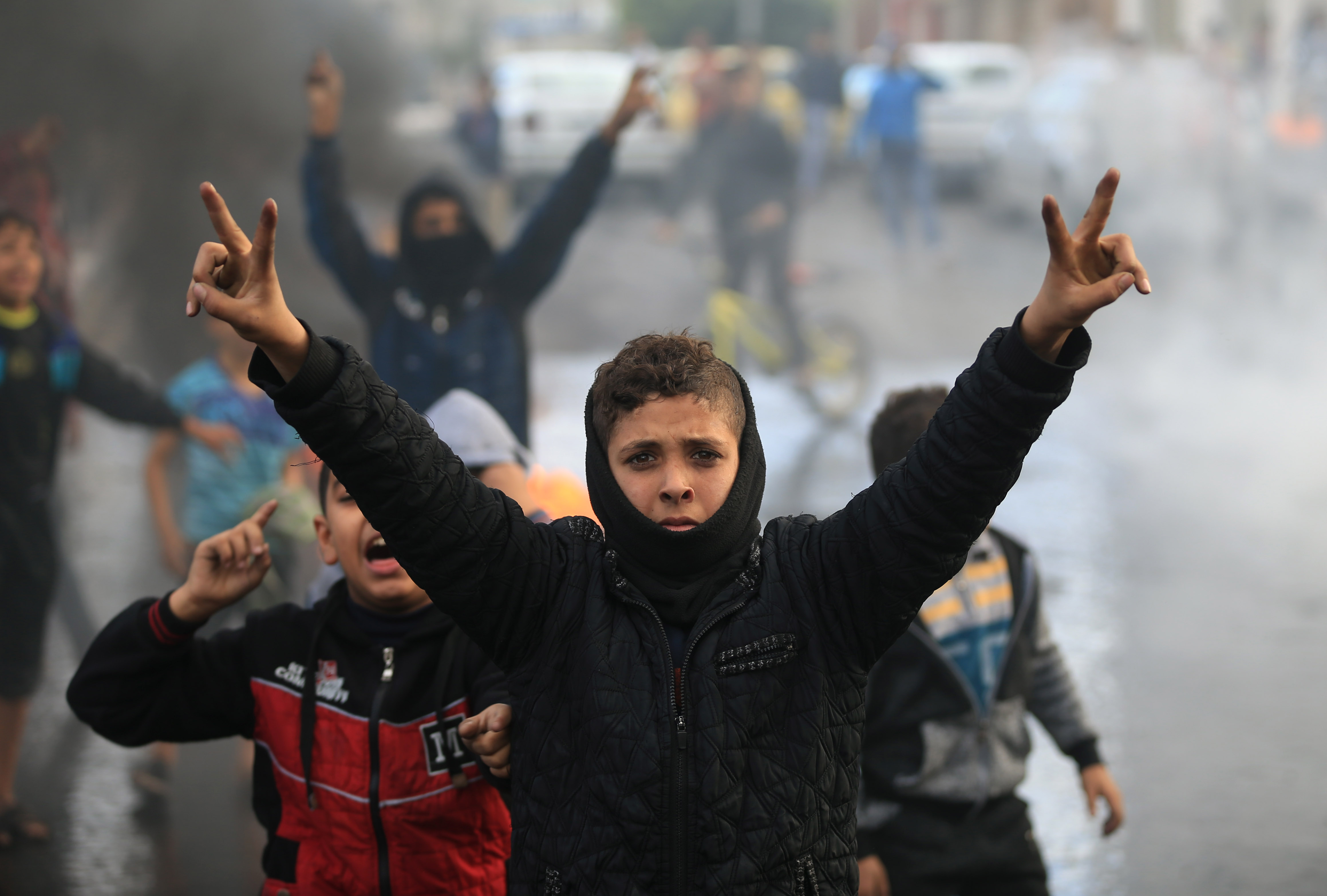 الأطفال فى غزة يشاركون فى الاحتجاجات