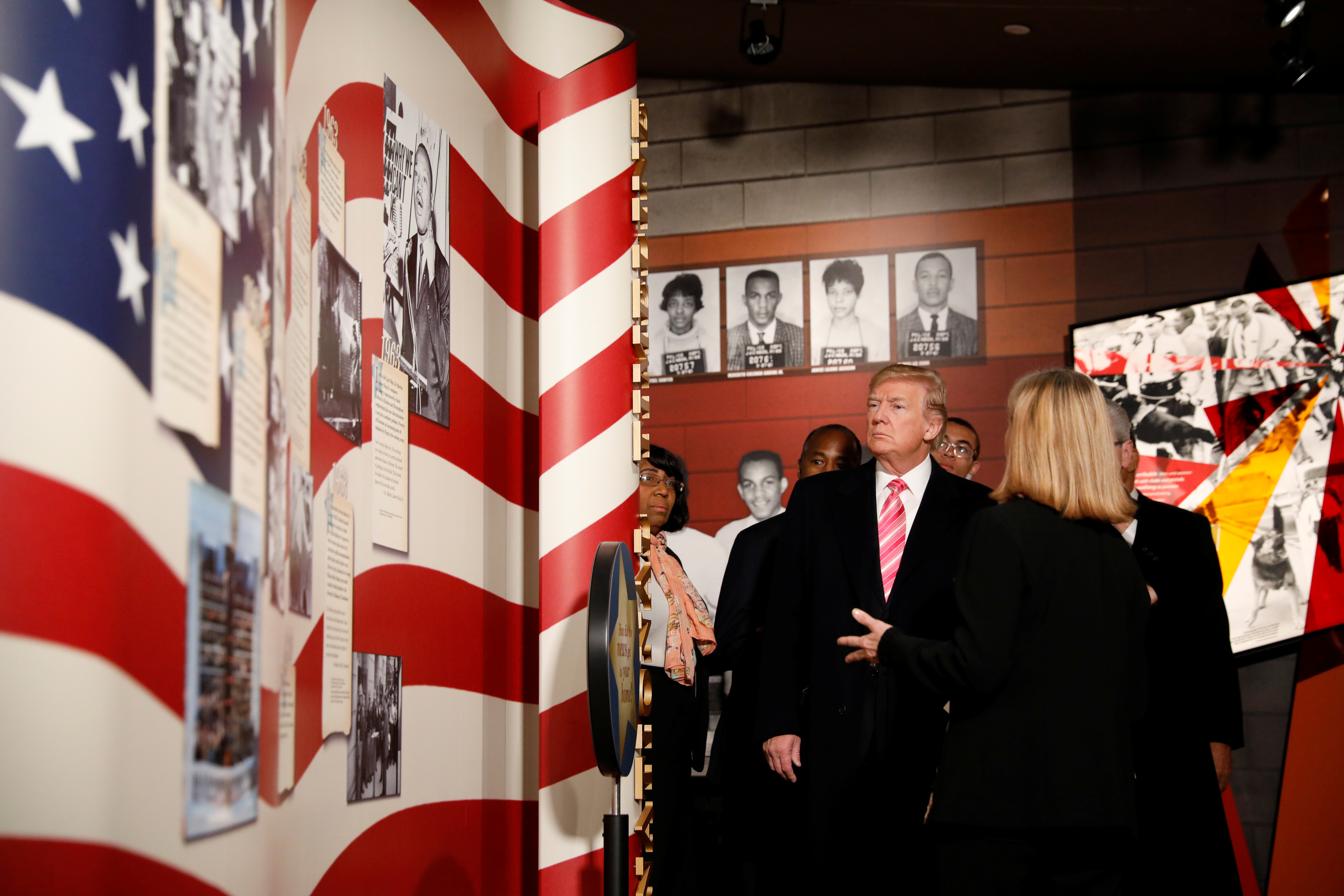 ترامب في افتتاح المتحف