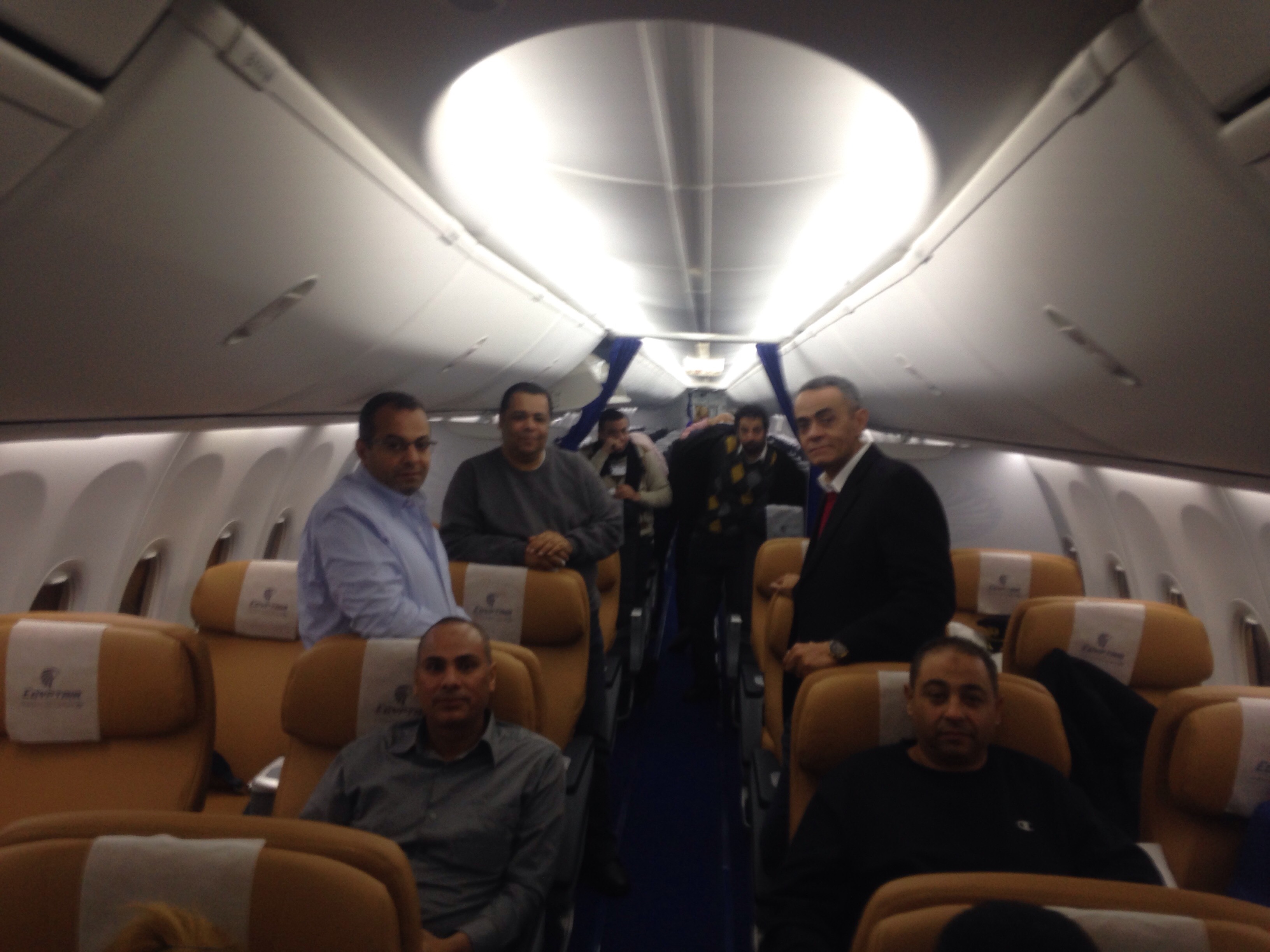 اقلاع طائرة مصرللطيران الجديدة من مطار مصنع بوينج قادمة إلي القاهرة (7)