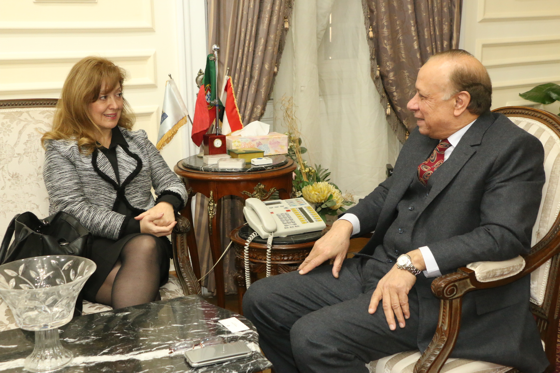 محافظ القاهرة  يستقبل سفيرة البرتغال(3)