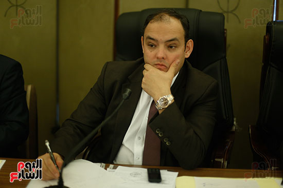 أحمد سمير رئيس لجنة الصناعة بالإدارة المحلية