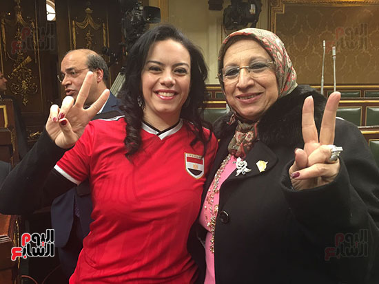 النائبة سيلفيا نبيل عضو لجنة الخطة والموازنة (1)