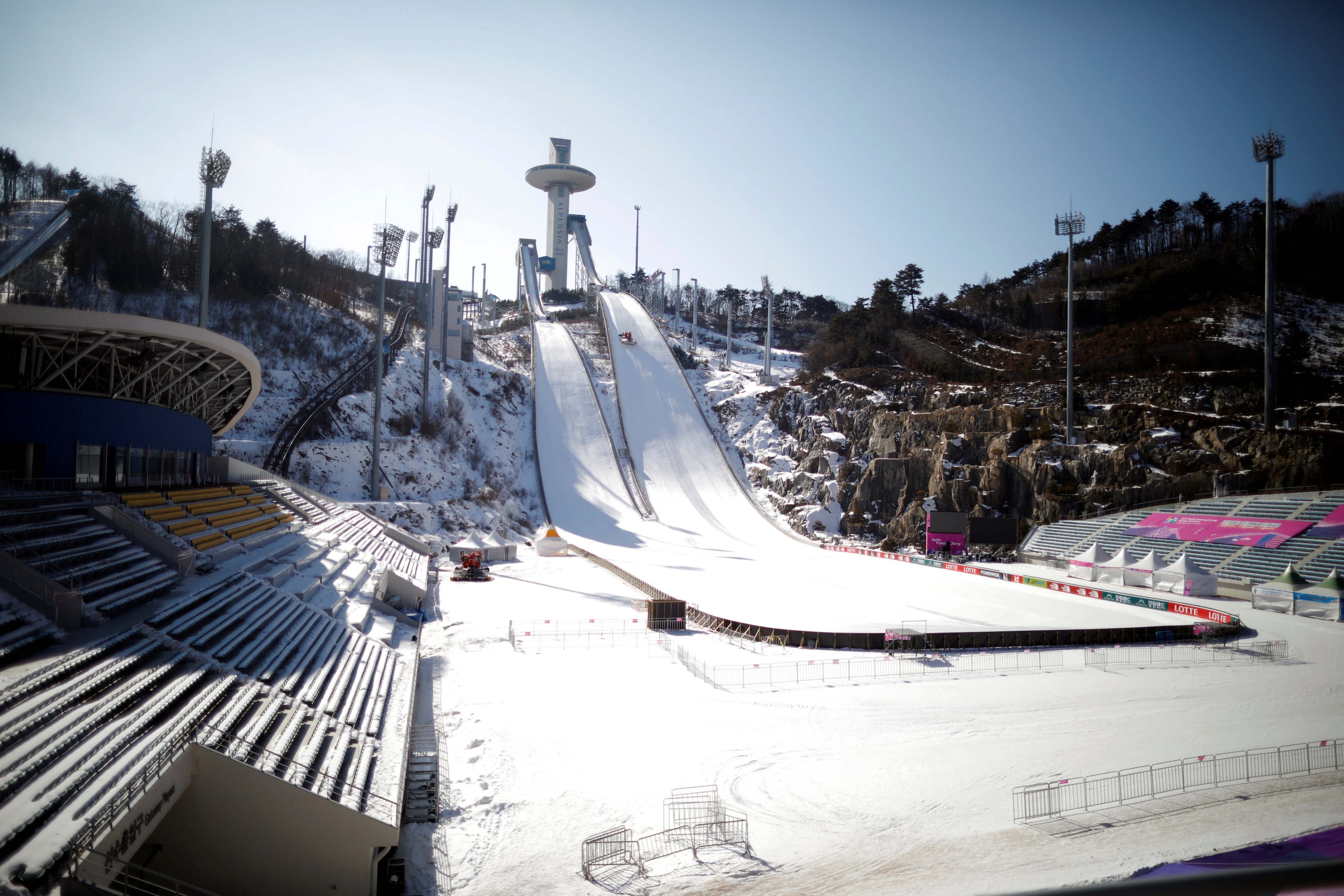 منحدر تزلج فى مركز احتفالات دورة الألعاب الأولمبية الشتوية 2018 بكوريا الجنوبية