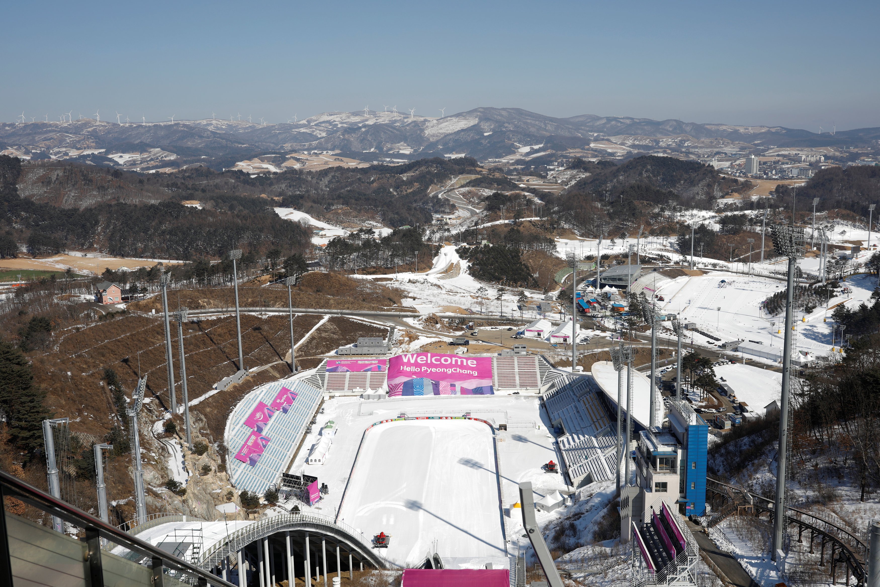 ساحات للتزلج على الجليد استعدادًا لدورة الألعاب الأولمبية الشتوية 2018 بكوريا الجنوبية