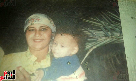 منزل متهالك وظروف اقتصادية صعبة