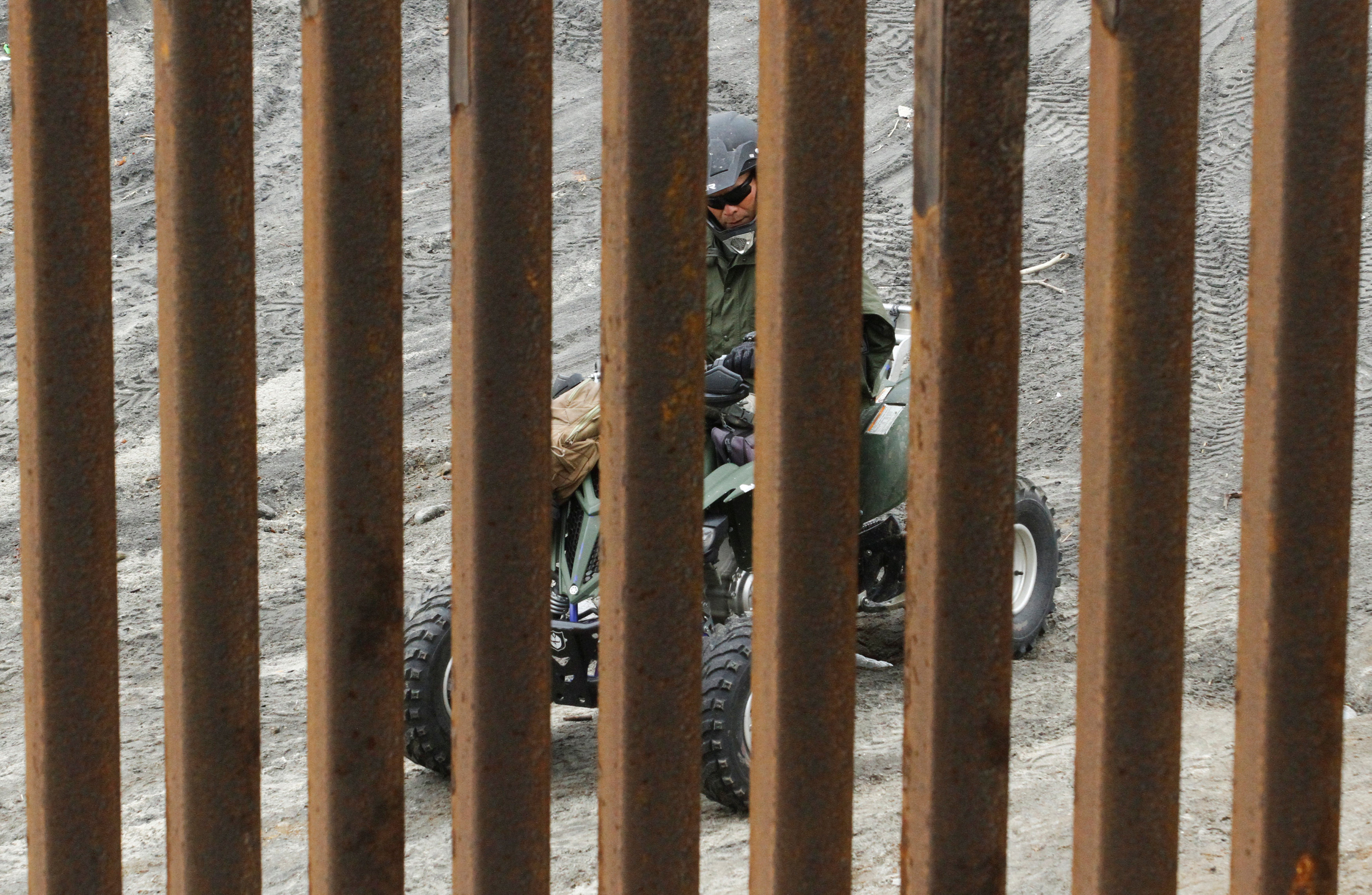 حرس الحدود الأمريكى بالمكسيك
