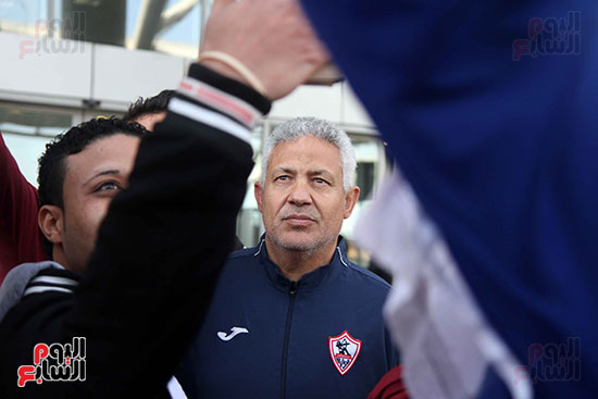 وصول بعثه الزمالك مطار القاهرة (10)