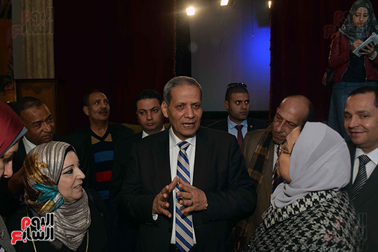 جولة وزير التعليم بالمدرسة الخديوية (22)