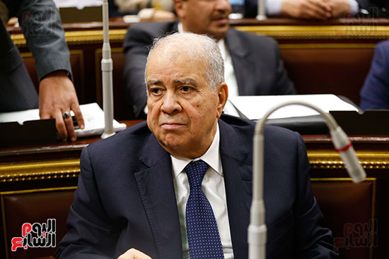 مجدي العجاتي وزير الشئون البرلمانية 