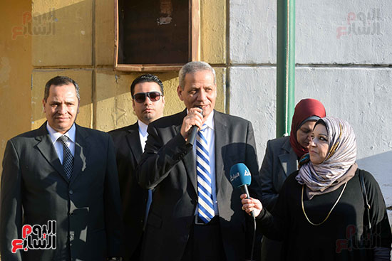 جولة وزير التعليم بالمدرسة الخديوية (9)