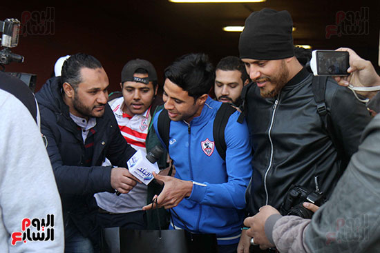 وصول بعثه الزمالك مطار القاهرة (30)