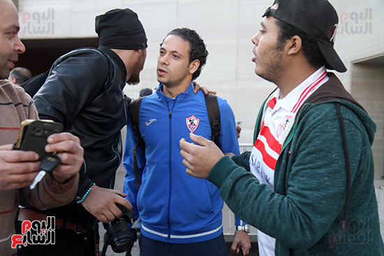 وصول بعثه الزمالك مطار القاهرة (23)