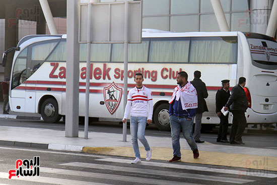 وصول بعثه الزمالك مطار القاهرة (7)