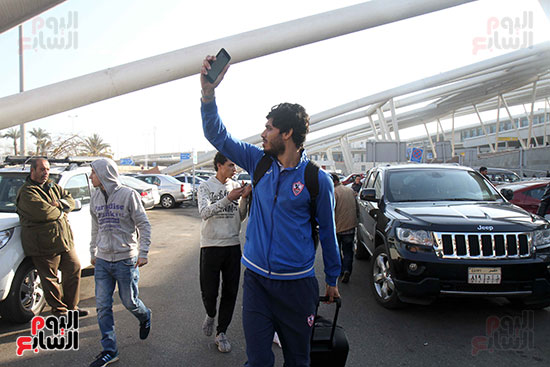وصول بعثه الزمالك مطار القاهرة (18)