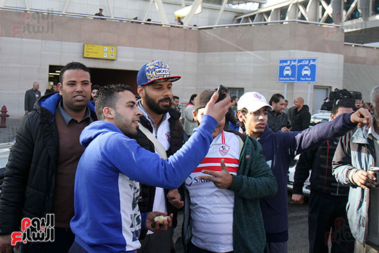 وصول بعثه الزمالك مطار القاهرة (15)