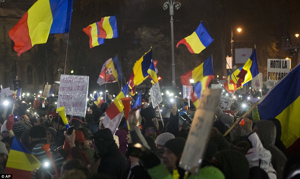 الأعلام الرومانية فى بوخارست