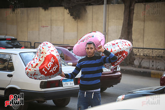 أجواء عيد الحب في الشوارع