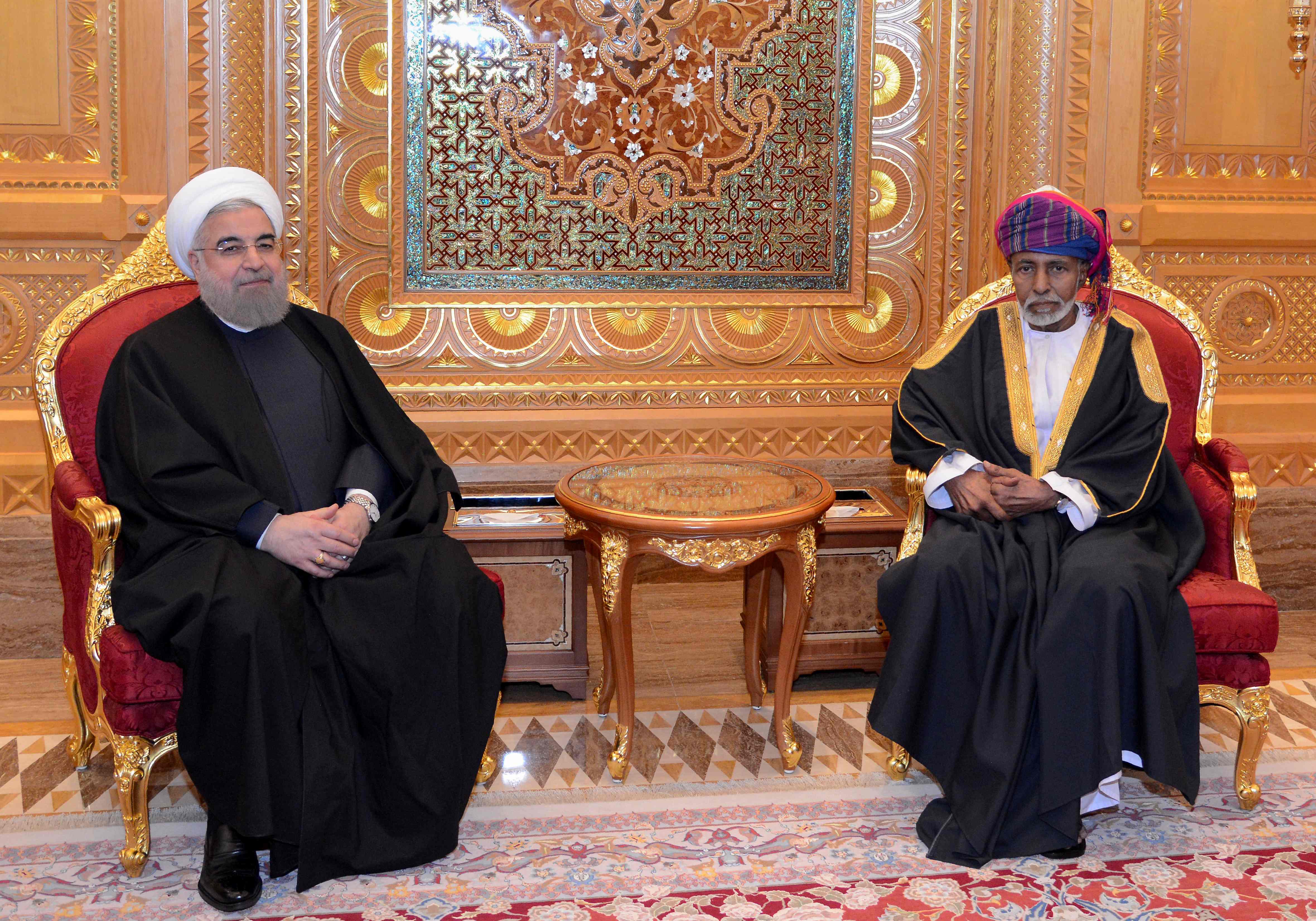 سلطان عمان قابوس بن سعيد والرئيس الإيرانى حسن روحانى 