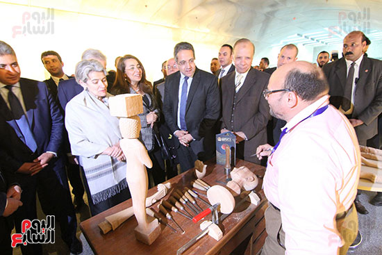  وزير الآثار يفتتح متحف الحضارة جزئيا بحضور مدير عام اليونسكو (24)