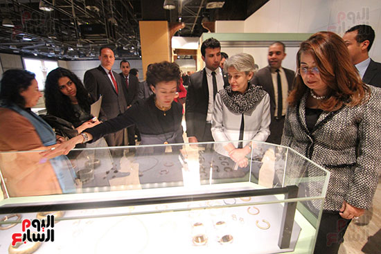  وزير الآثار يفتتح متحف الحضارة جزئيا بحضور مدير عام اليونسكو (4)