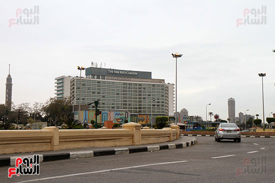 ميدان التحرير يخلو من المارة والسيارات