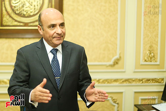 الوزراء الجدد يبدأون مباشرة مهام عملهم فور حلف اليمين الدستورية (19)