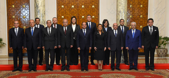الرئيس عبد الفتاح السيسى والمحافظون الجدد والوزراء الجدد (2)