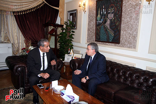 الوزراء الجدد يبدأون مباشرة مهام عملهم فور حلف اليمين الدستورية (29)