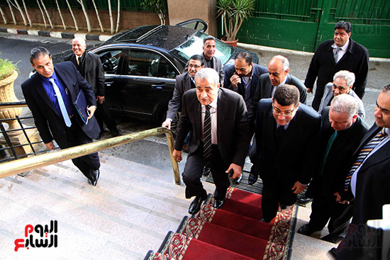 الوزراء الجدد يبدأون مباشرة مهام عملهم فور حلف اليمين الدستورية (3)