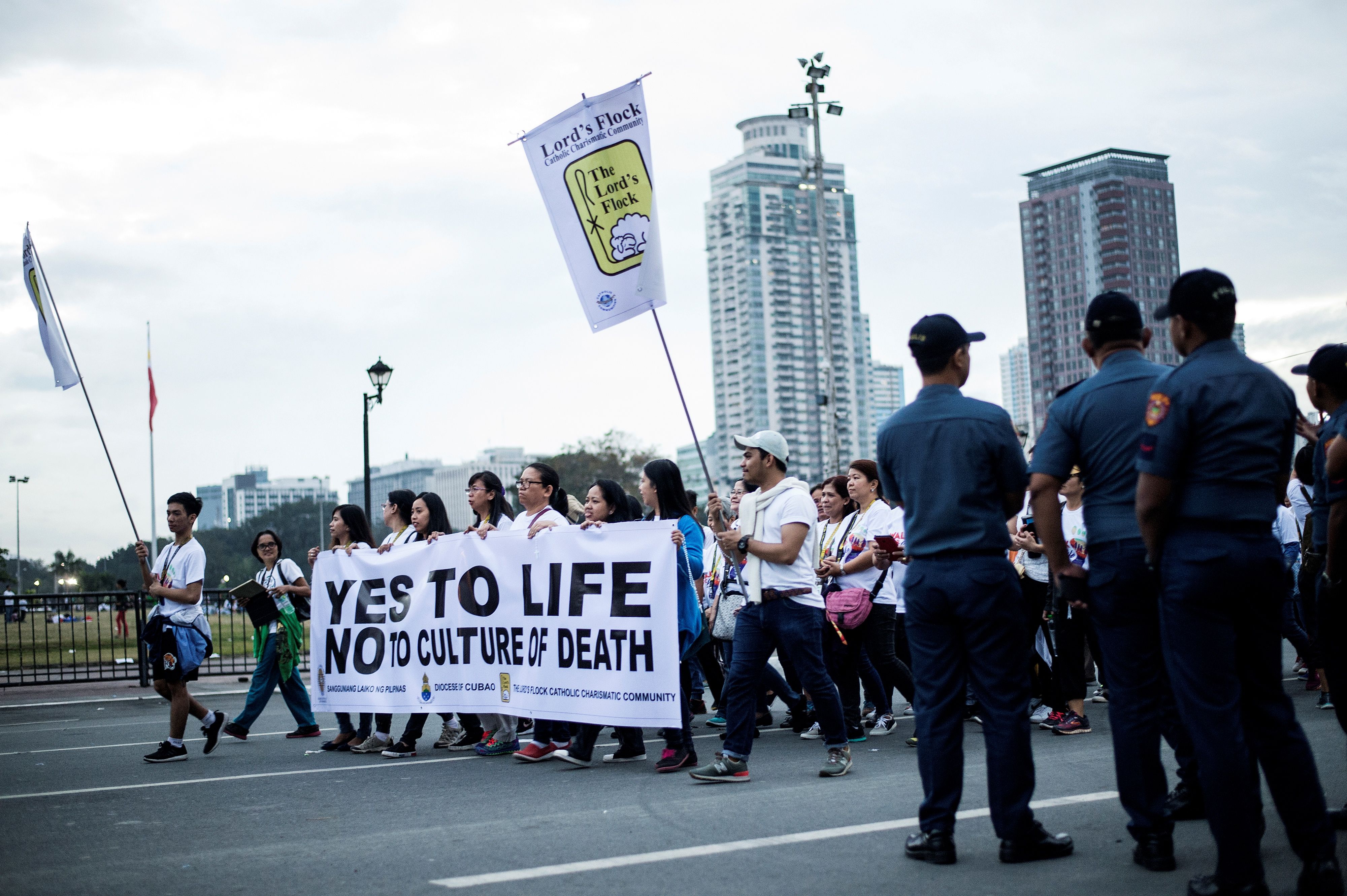 جانب من المظاهرات فى الفلبين
