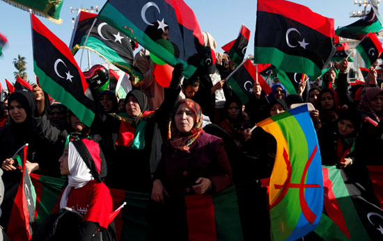 سيدات تشاركن فى الاحتفالات بذكرى الثورة الليبيىة
