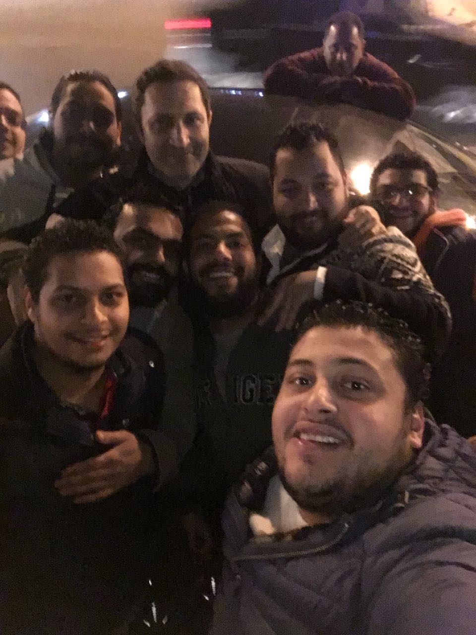 علاء مبارك يحتفل مع المصريين فى مصر الجديدة