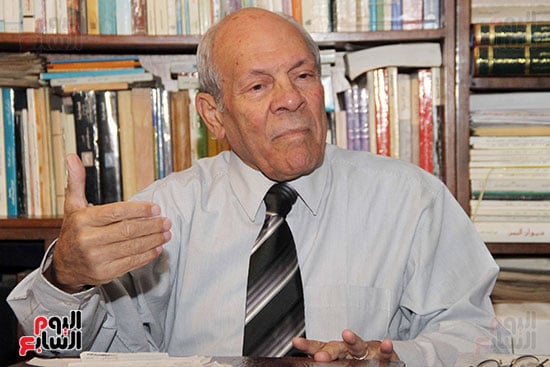المؤرخ الدكتور عاصم الدسوقى أستاذ التاريخ الحديث (5)