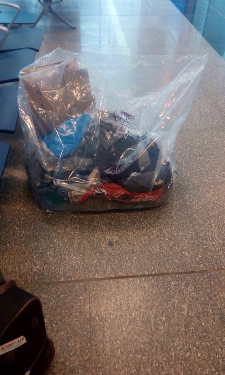 تلف محتويات حقيبة راكب القادمة من الخطوط السعودية بمطار القاهرة