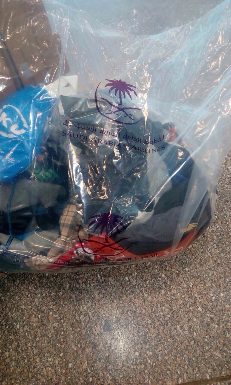 2 تلف محتويات حقيبة راكب القادمة من الخطوط السعودية بمطار القاهرة