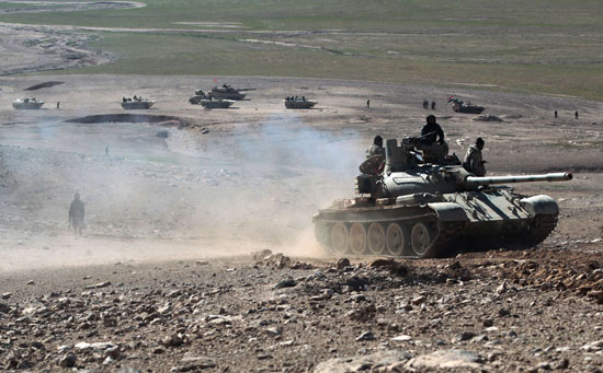 جانب من عمليات الجيش العراقى للسيطرة على الموصل
