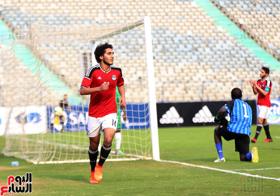 مباراة-منتخبى-مصر-وكينيا- الشباب(13)