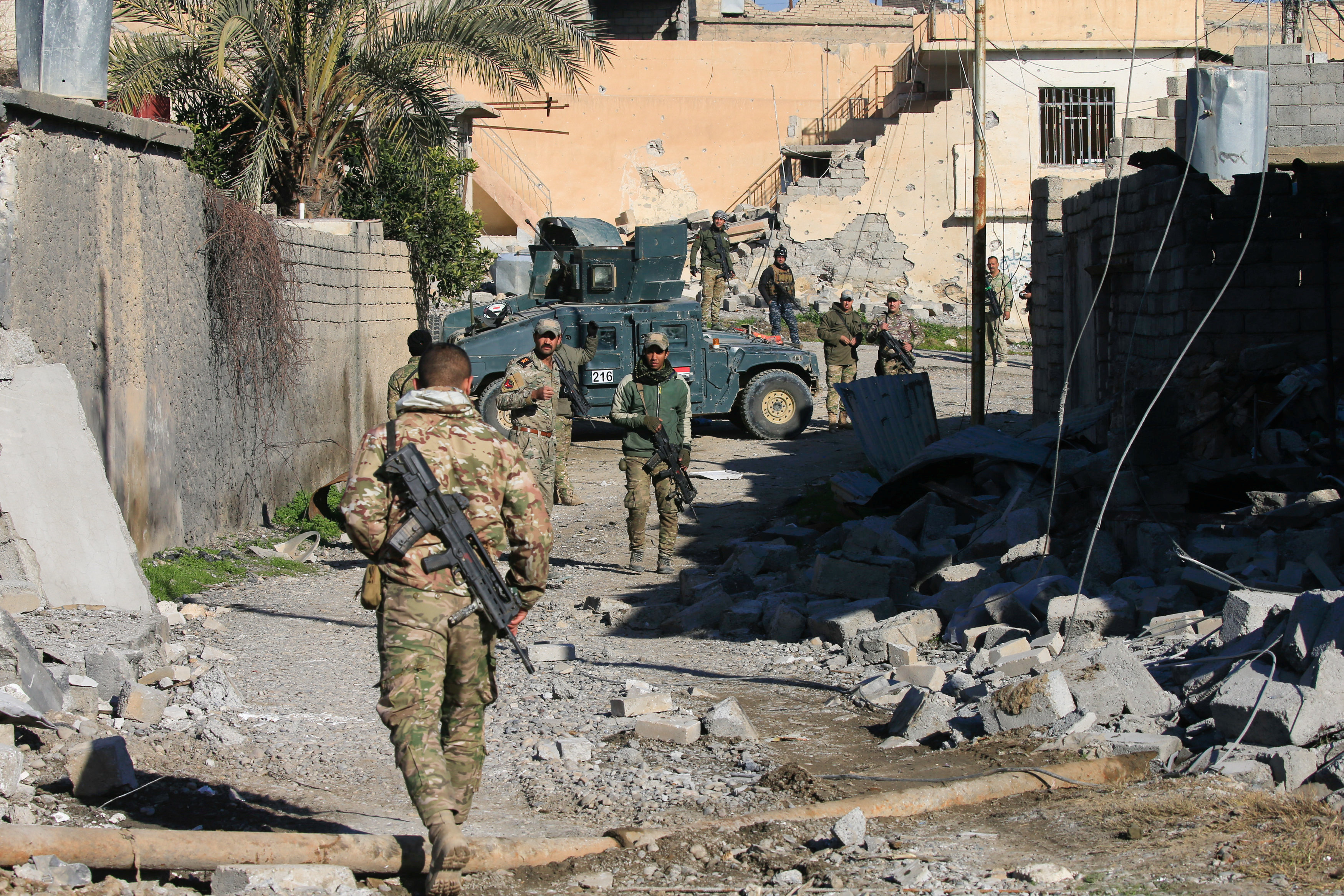 انتشار الأمن لتطهير الموصل من داعش