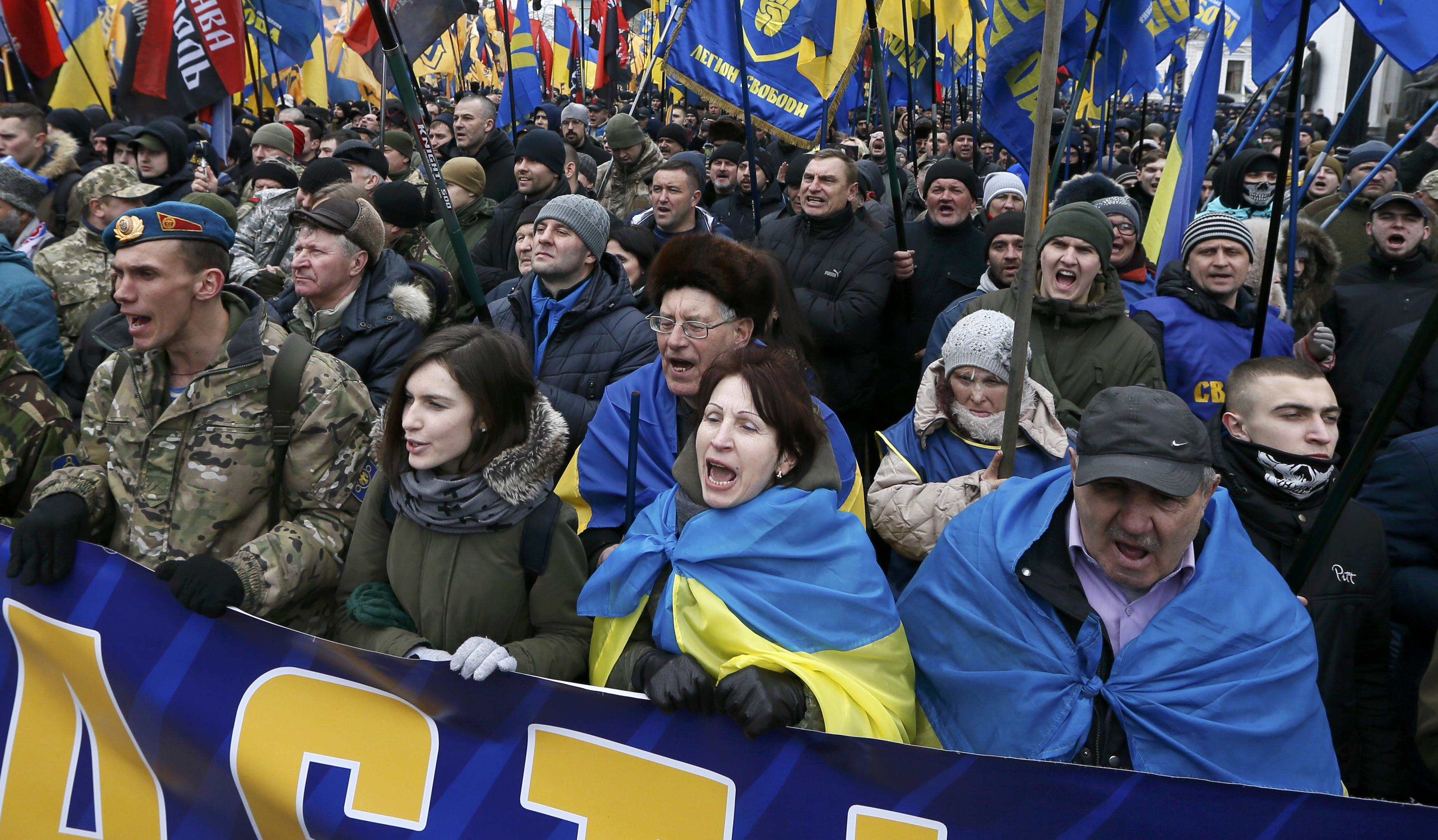مسيرة الكرامة  بمناسبة الذكرى الثالثة للإطاحة بالرئيس الأوكرانى السابق