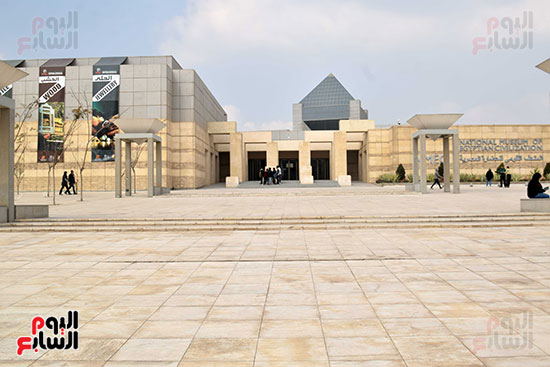 المتحف القومي للحضارة المصرية من الخارج