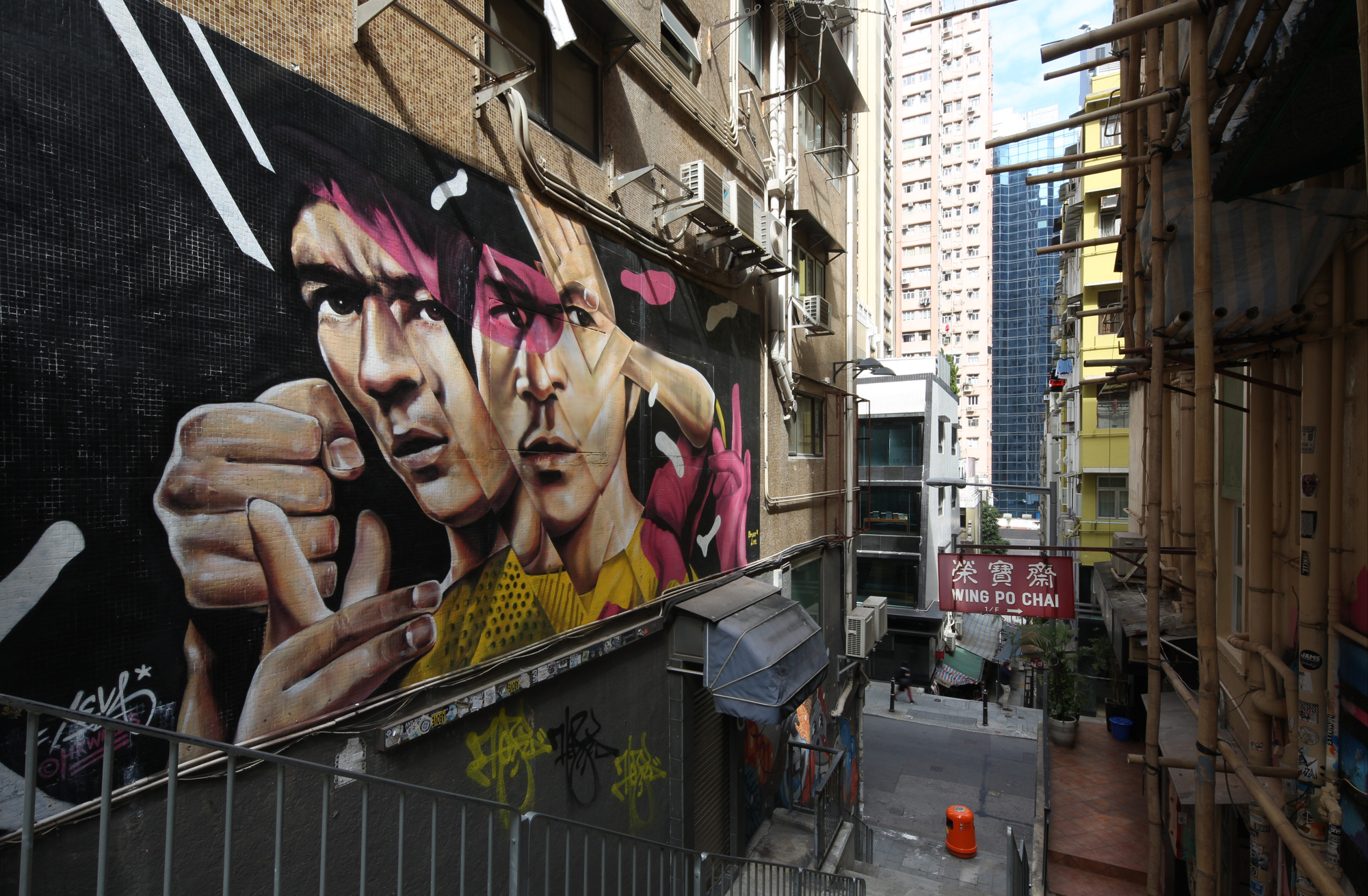 جرافيتى على الجدران فى هونج كونج خلال فعاليات شهر الفنون السنوى 1