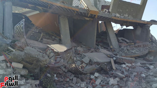 أحد العقارات المخالفة التى تم إزالتها