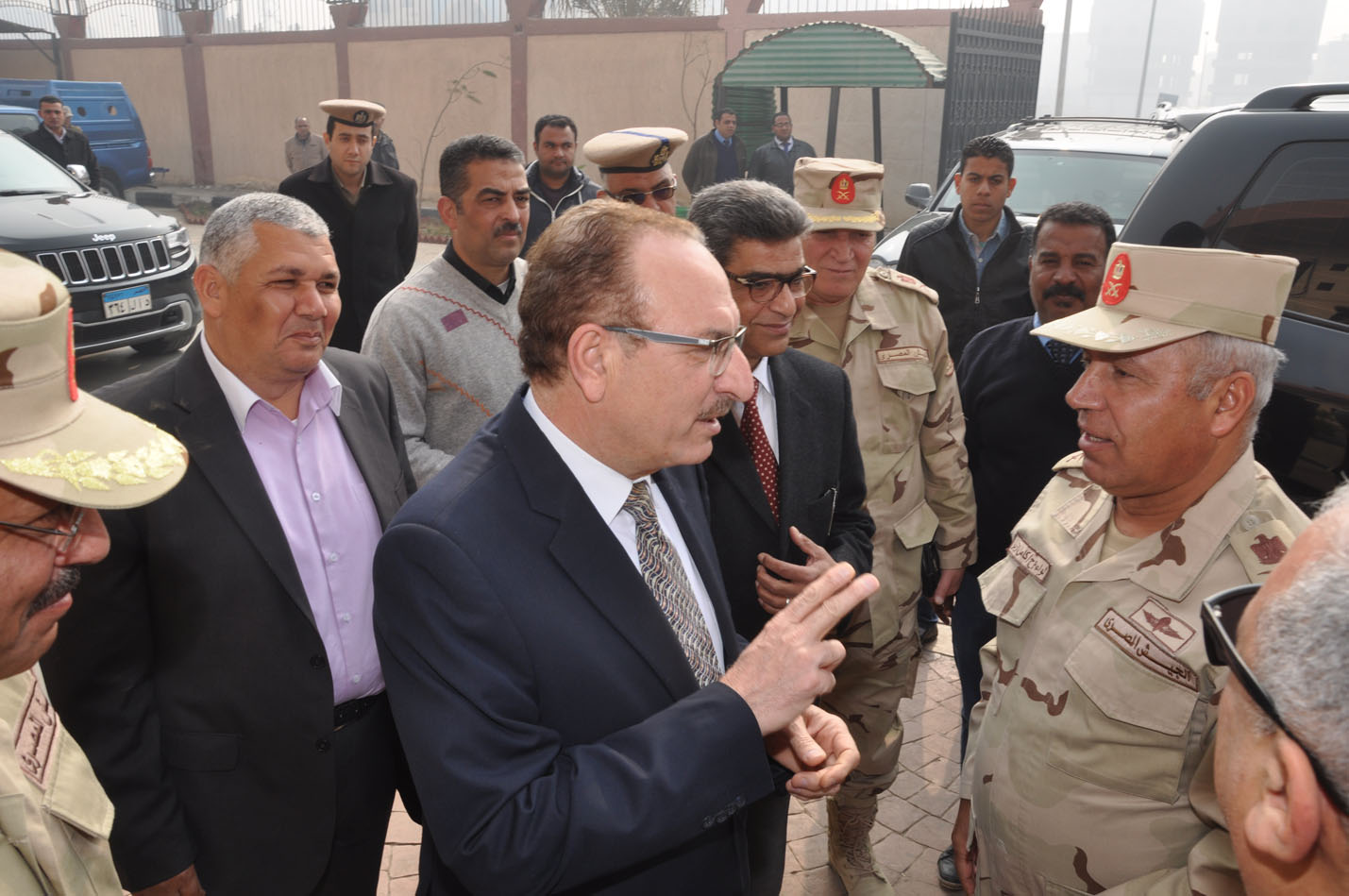 محافظ بني سويف يستقبل رئيس الهيئة الهندسية للقوات المسلحة