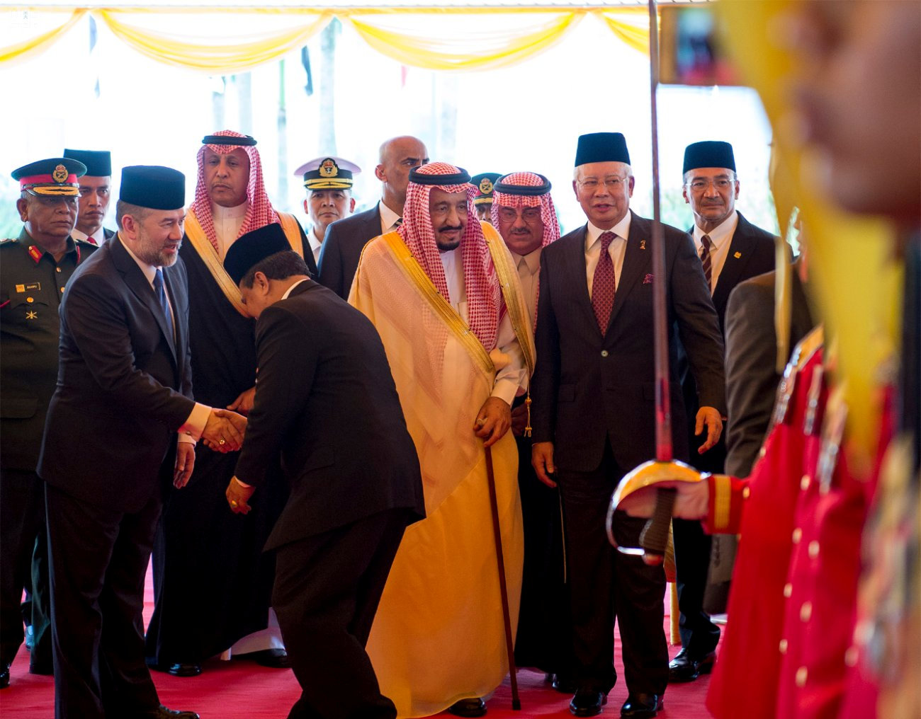 استقبال مللك ماليزيا  للملك سلمان