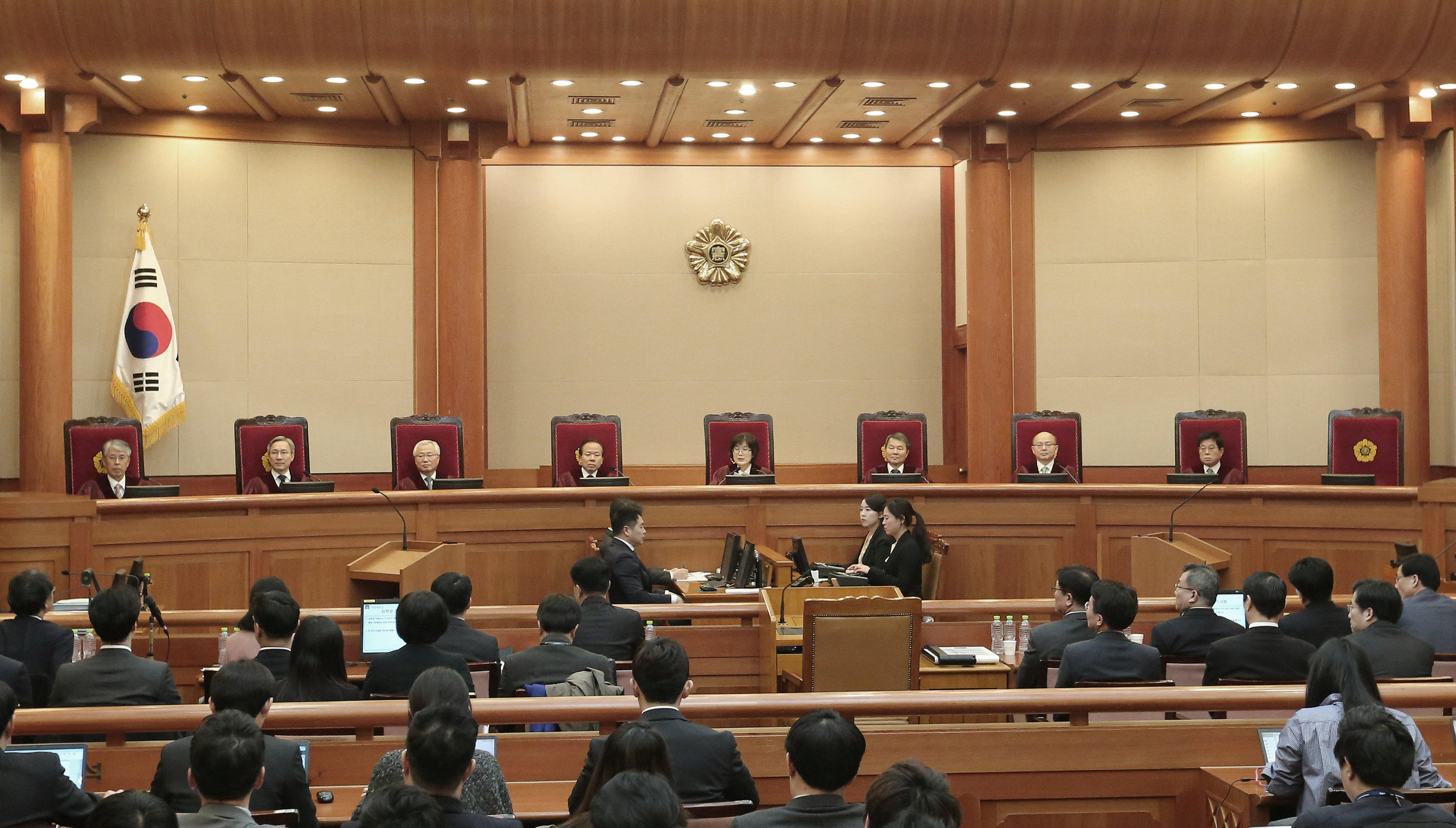 جلسة محاكمة رئيسة كوريا الجنوبية فى المحكمة الدستورية بسيول