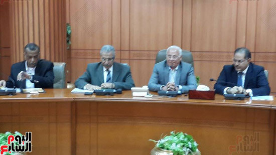  محافظ بورسعيد ورئيس هيئة التنمية الزراعية و وكيل البرلمان في المؤتمر