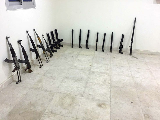 أمن سوهاج يواصل جمع السلاح من البلابيش ويتحفظ على 28 بندقية (1)